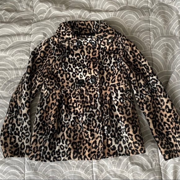 Faux Fur Leopard Coat - Picture 1 of 3